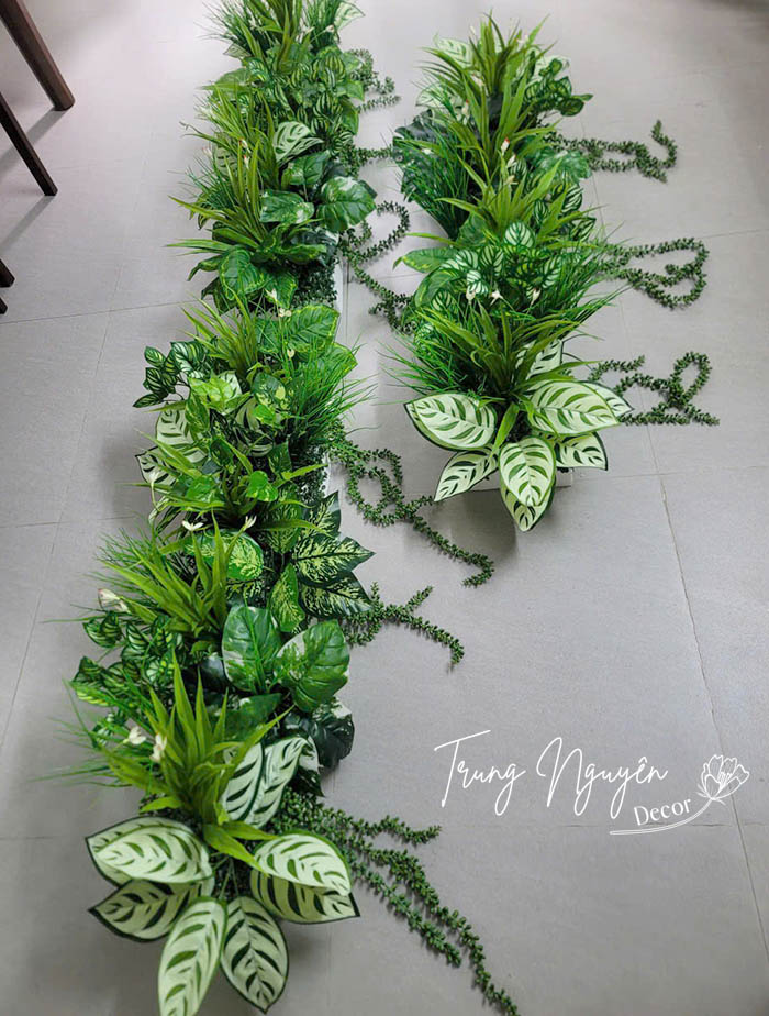 Bồn cây giả Decor văn phòng tại Hà Đông