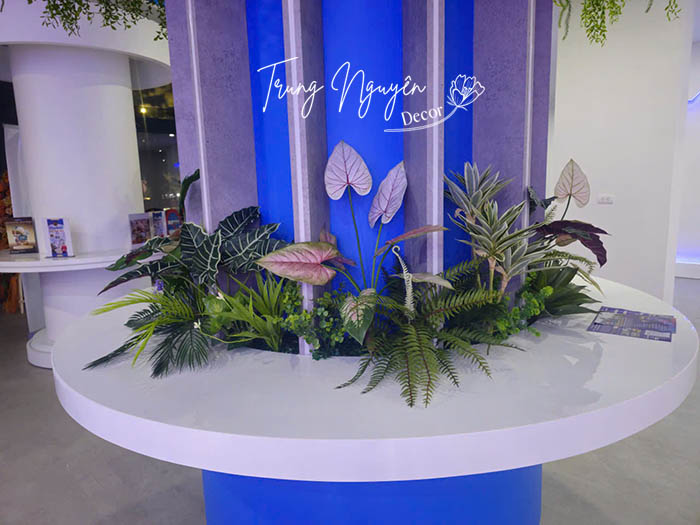 Cây giả Decor văn phòng tại Giảng Võ