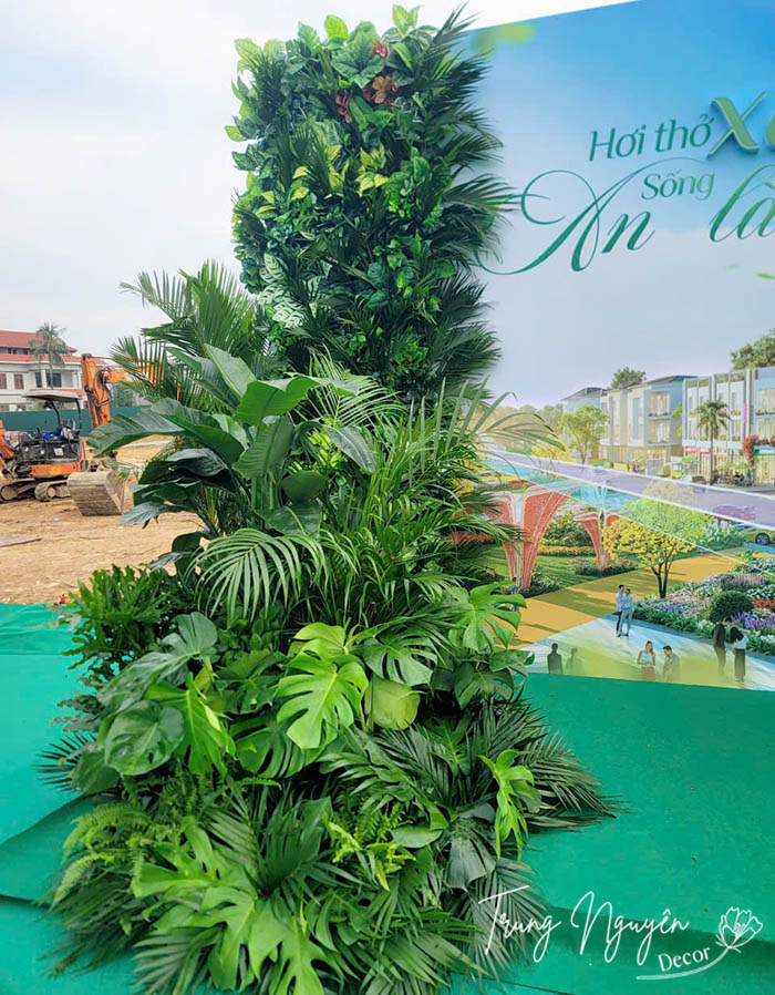 Setup cây sự kiện sân khấu Bất động sản