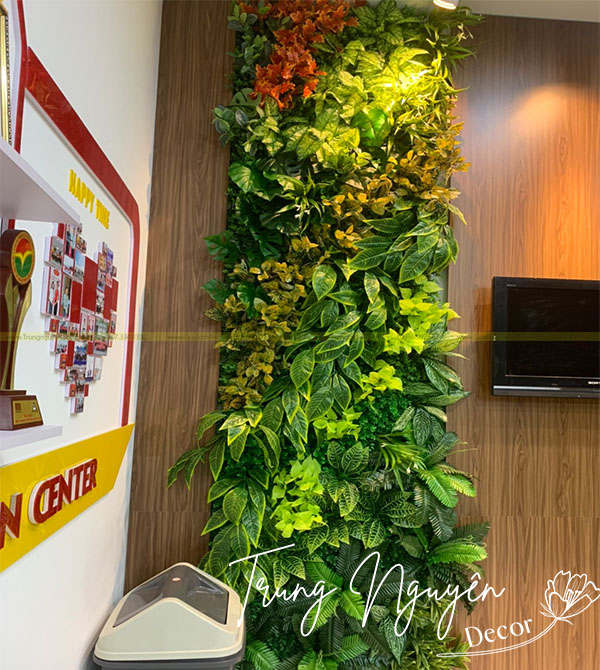 Mẫu Tường Cây Giả Decor Văn Phòng Công Ty