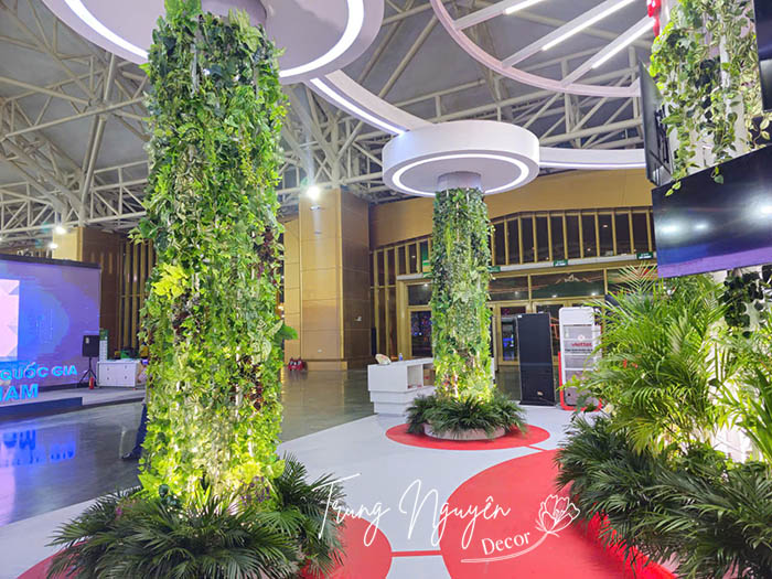 Cho thuê cây sự kiện của Viettel tại triển lãm Đông Anh