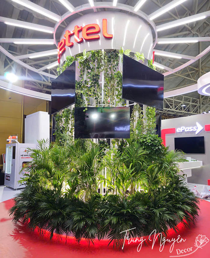 Cho thuê cây sự kiện của Viettel tại triển lãm Đông Anh