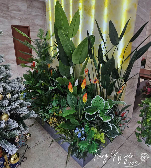 Thi công bồn cây giả Decor văn phòng khách sạn